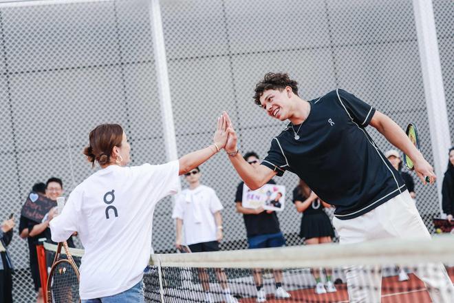 现更多的意 现更多的意