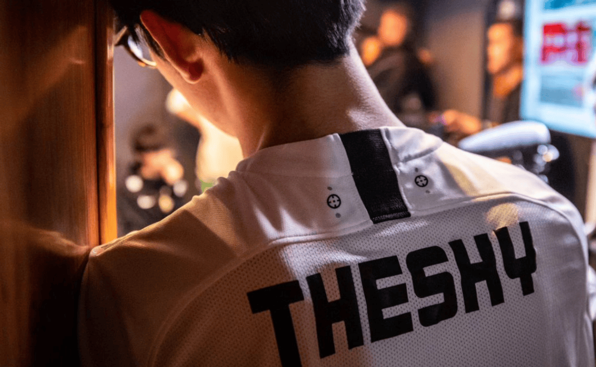 并在演出中 并在演出中