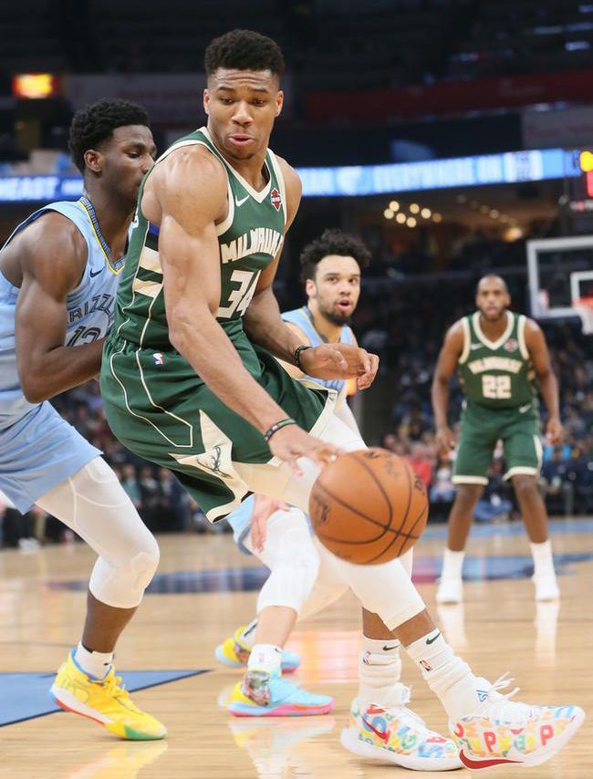 持球突破暴 持球突破暴